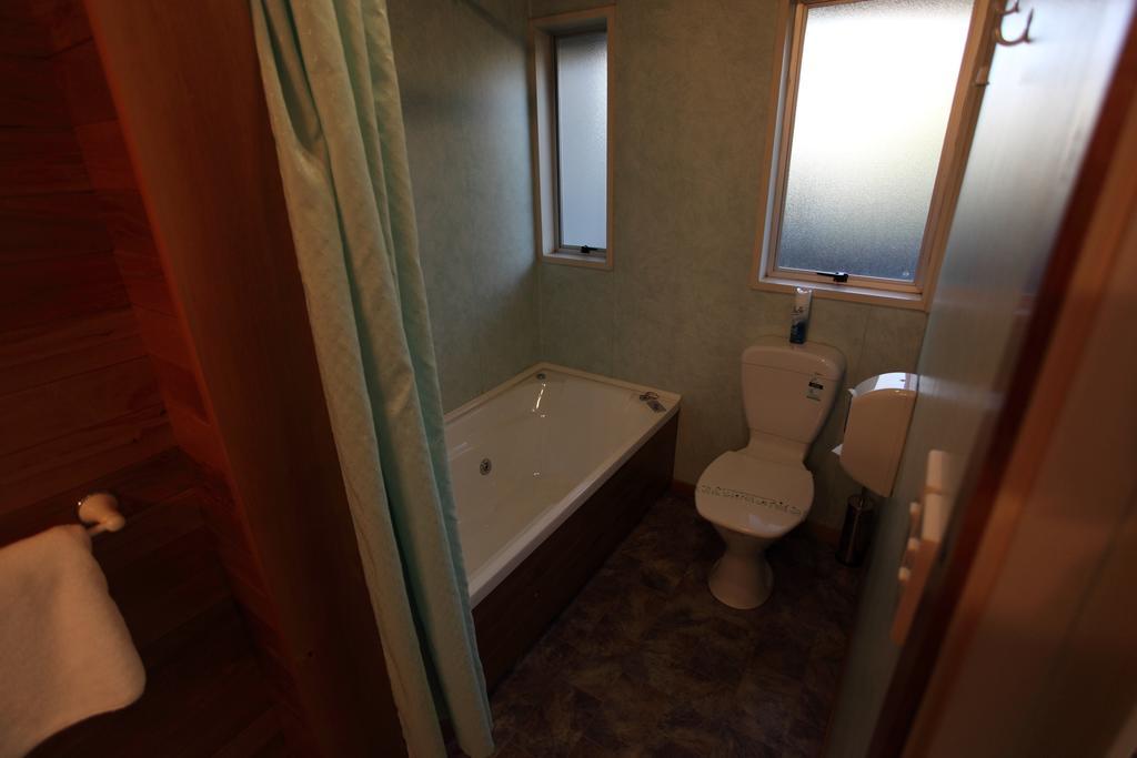 Aspen On King Motel Timaru Room photo