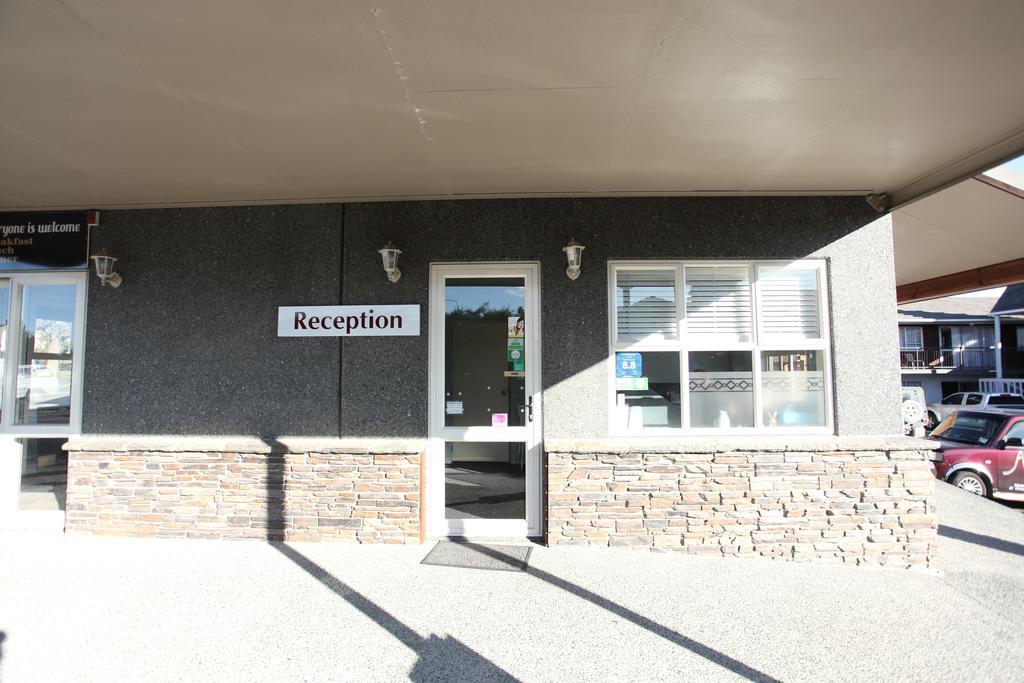 Aspen On King Motel Timaru Exterior photo